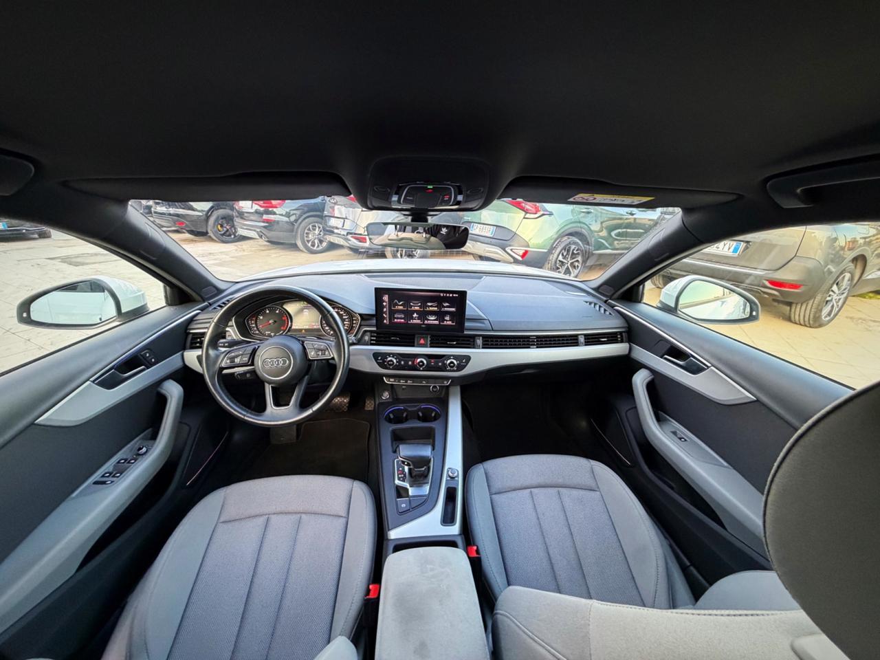 Audi A4 Avant 40 TDI quattro S tronic line edition