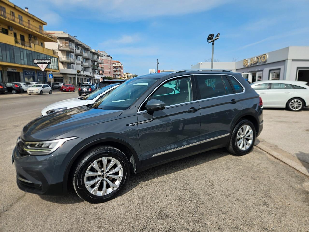 Volkswagen Tiguan 2.0 TDI 150 CV DSG Elegance
