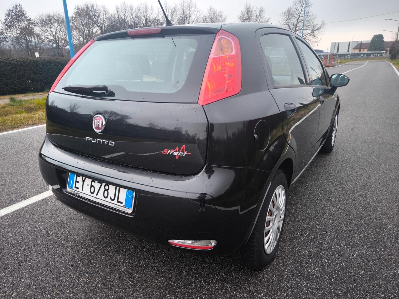 FIAT PUNTO EVO 1,3 MJT- OK NEOPATENTATI
