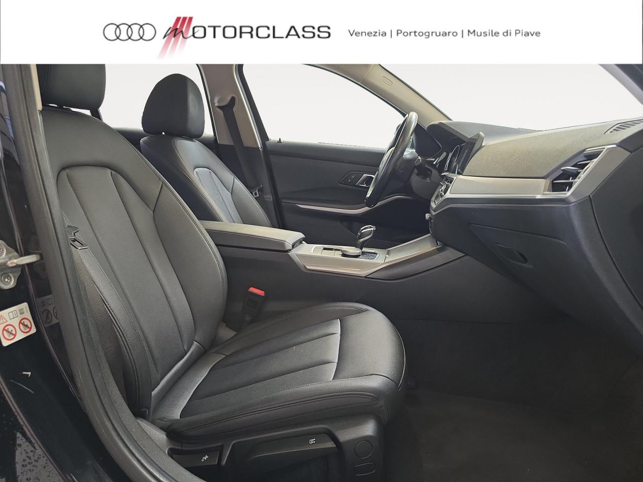 320d Touring Auto