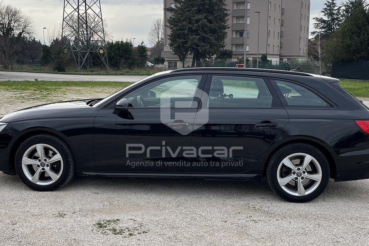 AUDI A4 Avant 35 TDI/163 CV S tronic Business Advanced