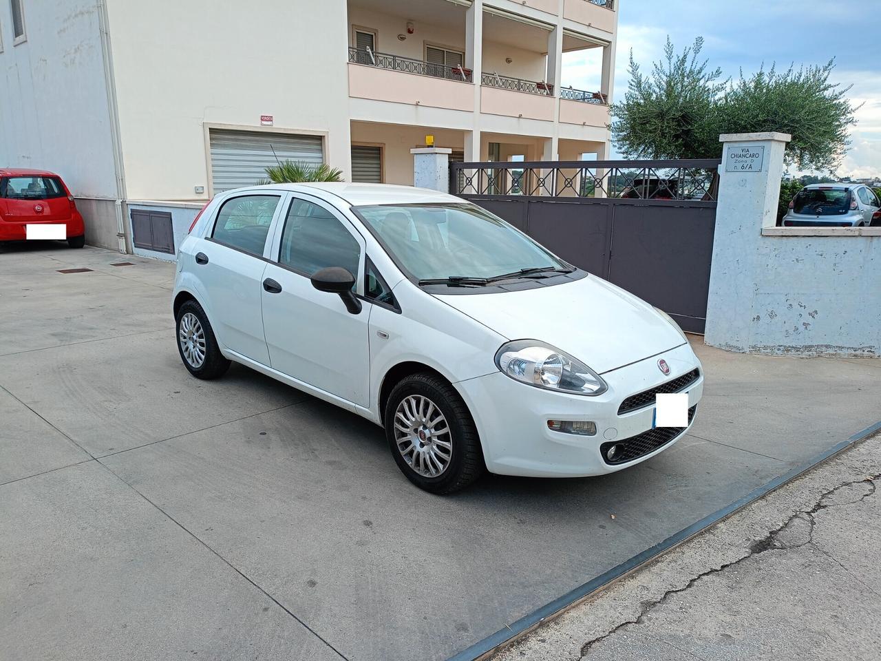 Fiat Punto GPL AUTOCARRO 4 POSTI