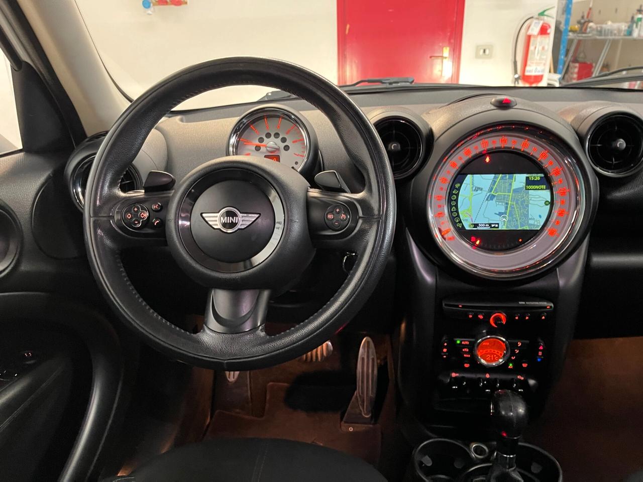 Mini Cooper SD Countryman 2.0d 143cv c.auto-Ok Neopatentati-LEGGI SOTTO