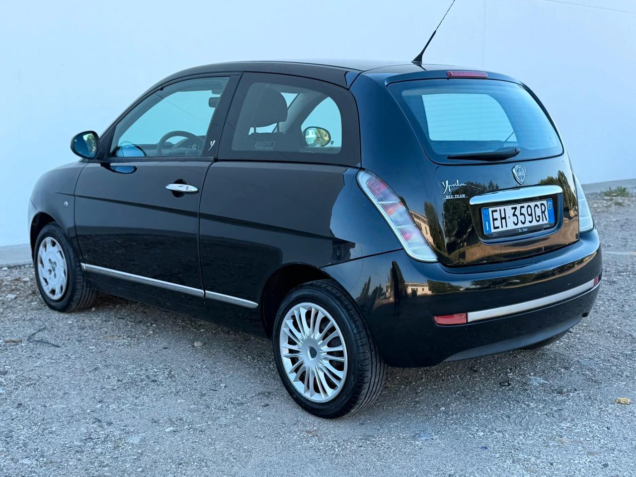 Lancia Ypsilon 1.2 69 CV DIVA