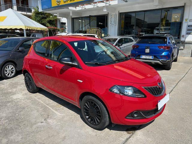 LANCIA Ypsilon 1.0 FireFly 5 porte S&S Hybrid Ecochic Silver