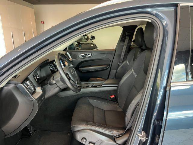 VOLVO XC60 D4 AWD GEARTRONIC MOMENTUM 190CV