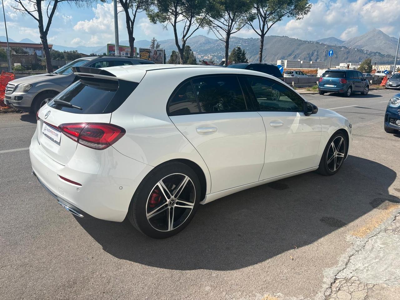 Mercedes-benz A 200 Mercedes 200d Sport