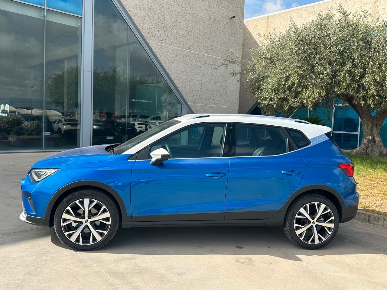 SEAT Arona 1.0 Xperience offerta T-Stock prezzo imperdibile