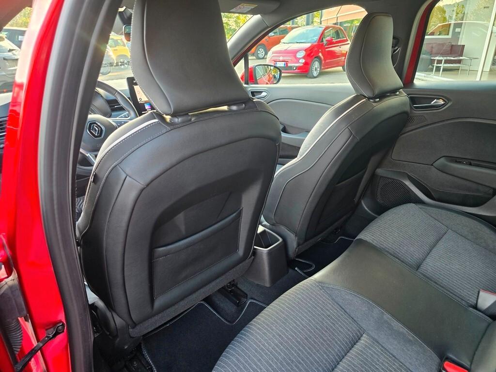 Renault Clio Full Hybrid E-Tech 140 CV Intens