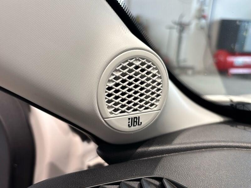 Jeep Avenger e-Hybrid 1.2 MHEV e-Hybrid Turbo Summit
