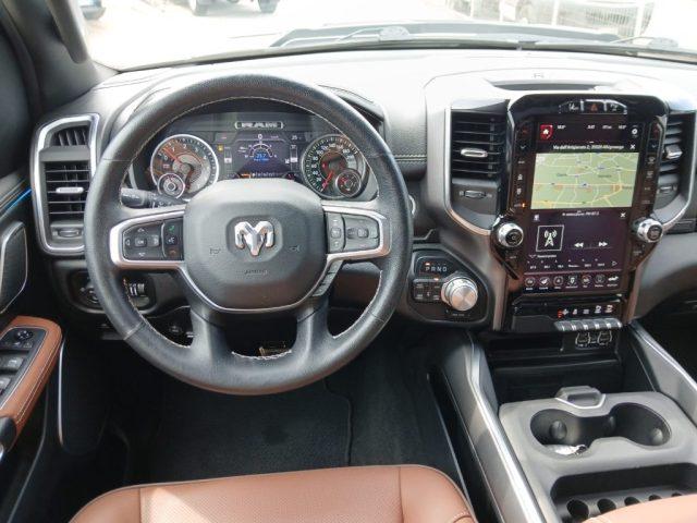 DODGE RAM 1500 5.7 GPL V8 Laramie Night N1 - SER