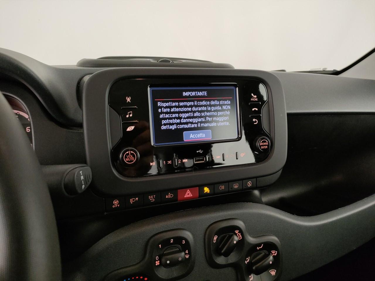 FIAT Panda 1.0 firefly hybrid s&s 70cv