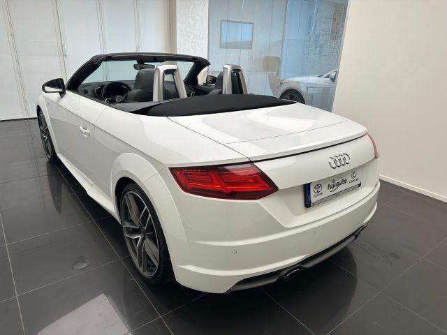 AUDI TT Roadster 2.0 TFSI quattro S tronic S line