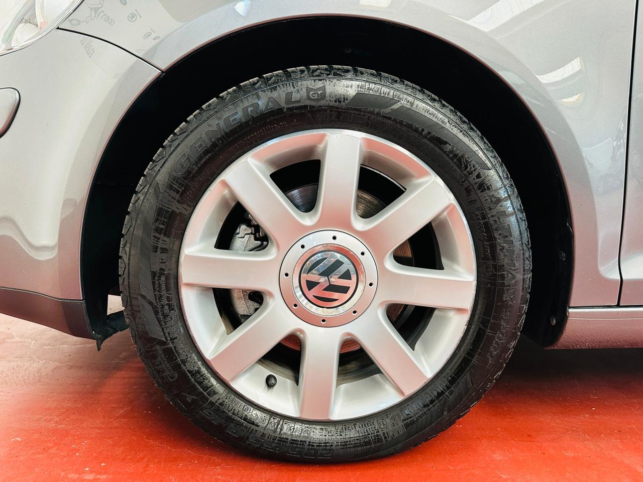 Volkswagen Golf Plus 1.6 16V FSI Sportline