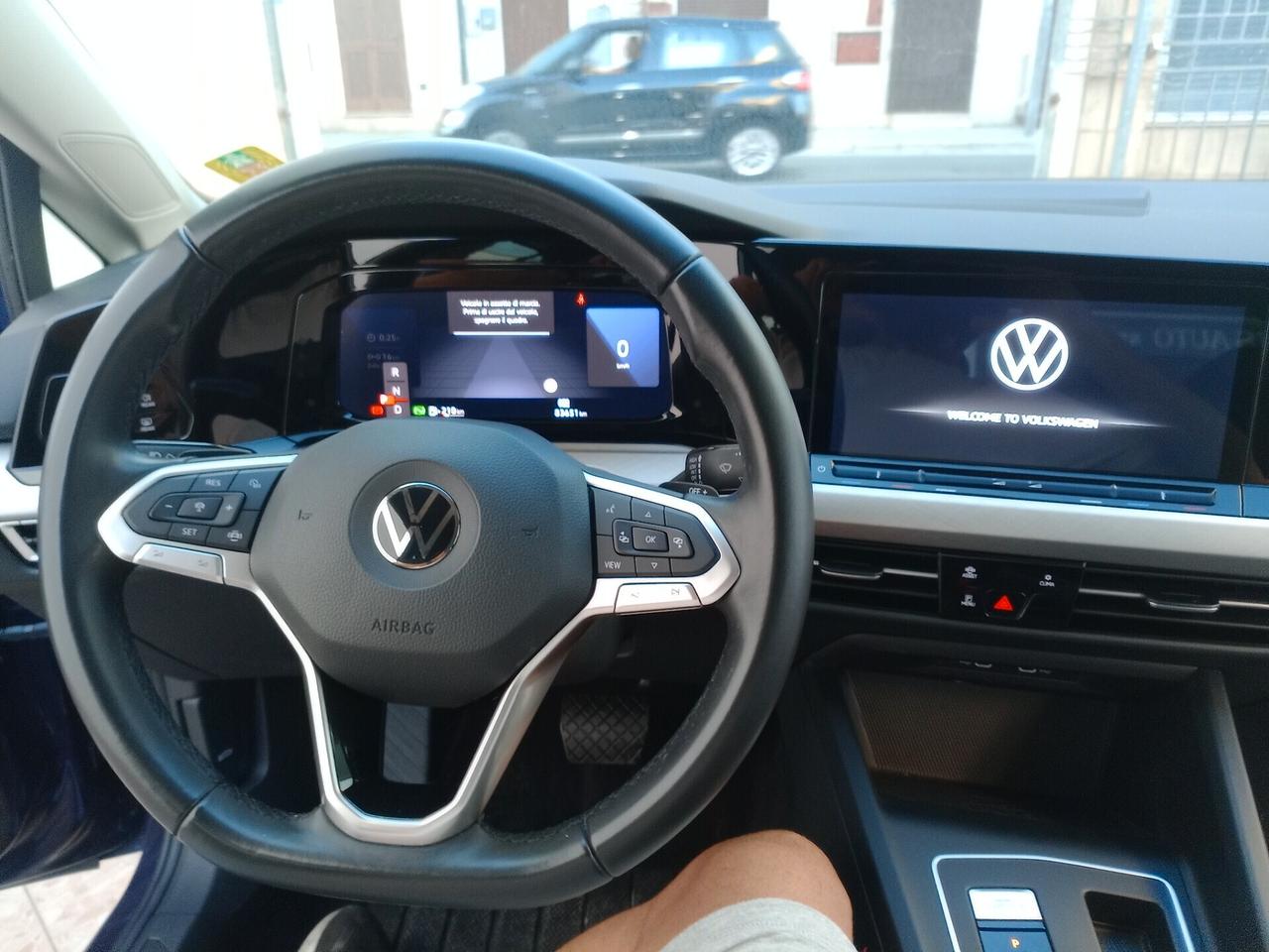 Volkswagen Golf 1.0 TSI EVO Life