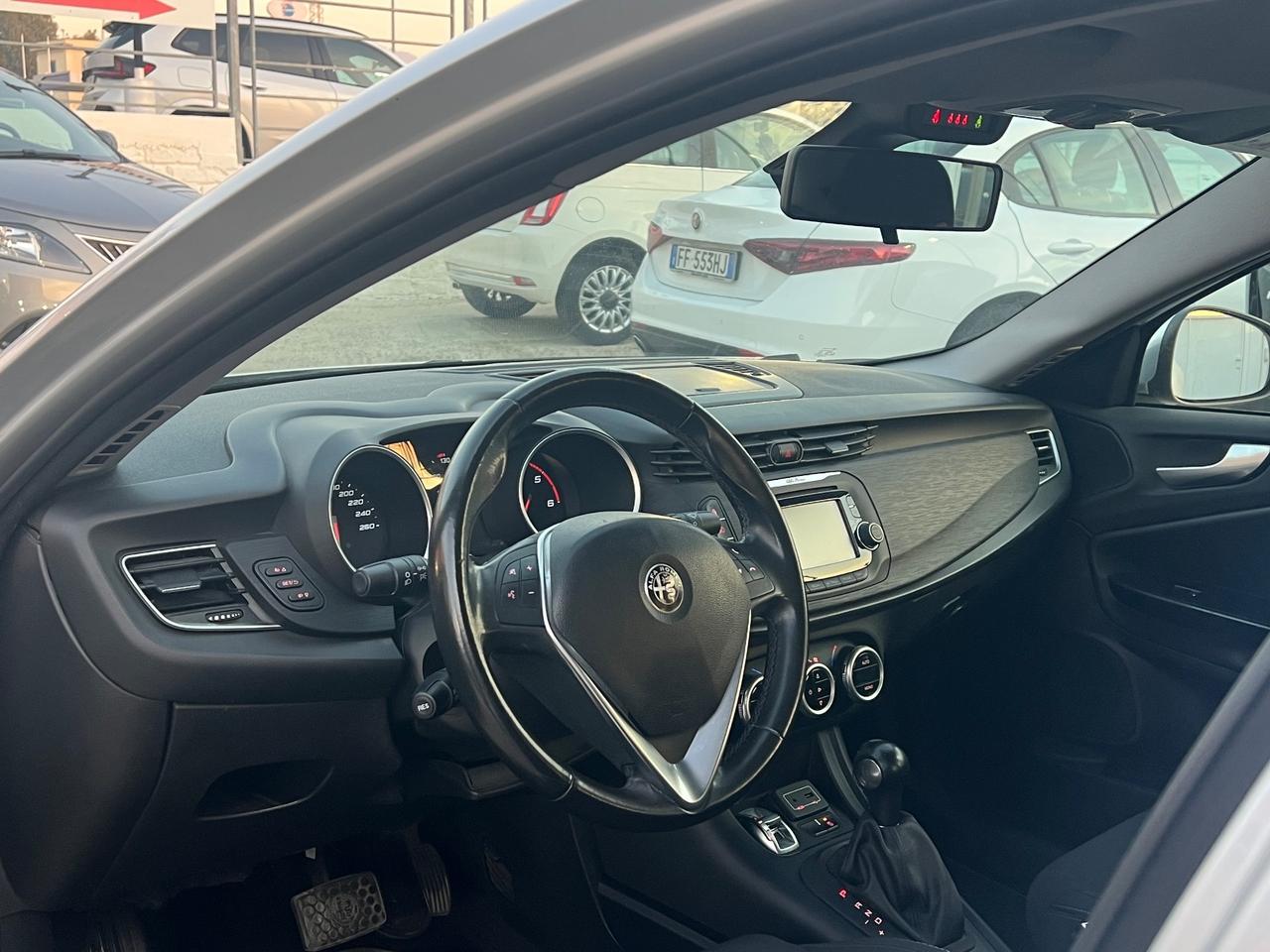 Alfa Romeo Giulietta 1.6 JTDm TCT 120 CV Business