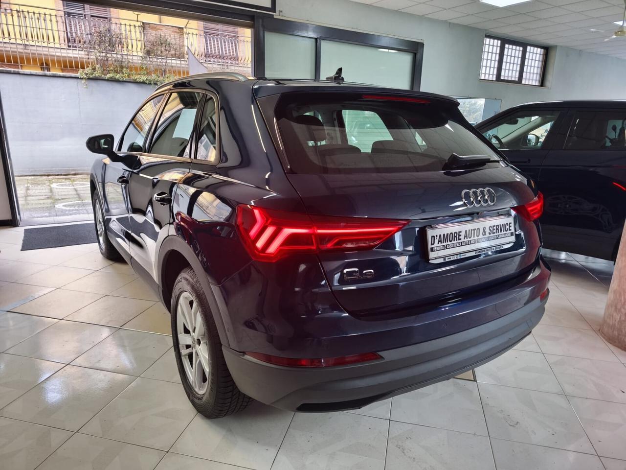 Audi Q3 35 TDI S tronic Business Advanced 64000km!!!