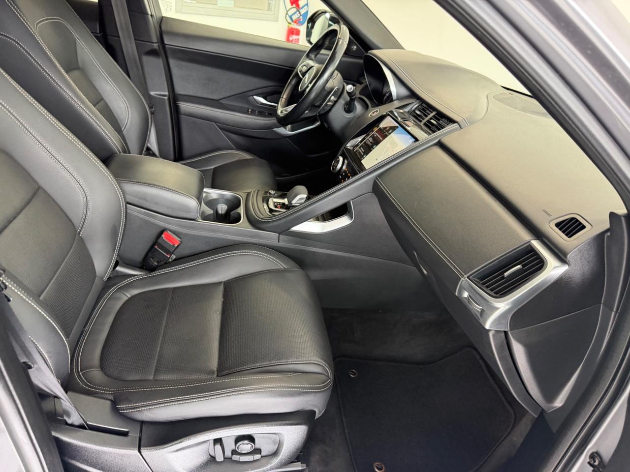 Jaguar E-Pace 2.0D I4 163 CV AWD Auto R-Dynamic HSE