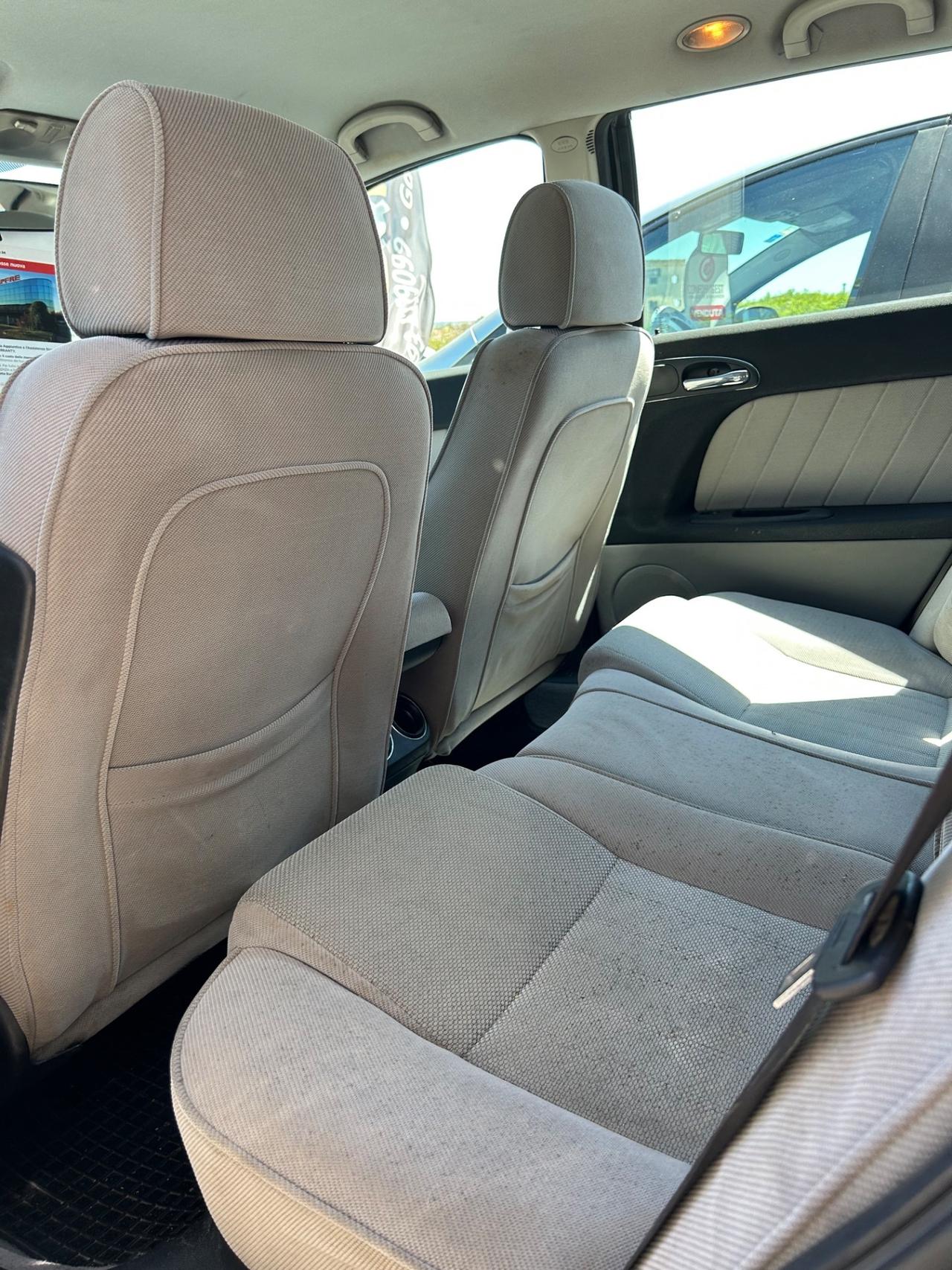 Alfa Romeo 156 1.9 JTD Sportwagon Distinctive