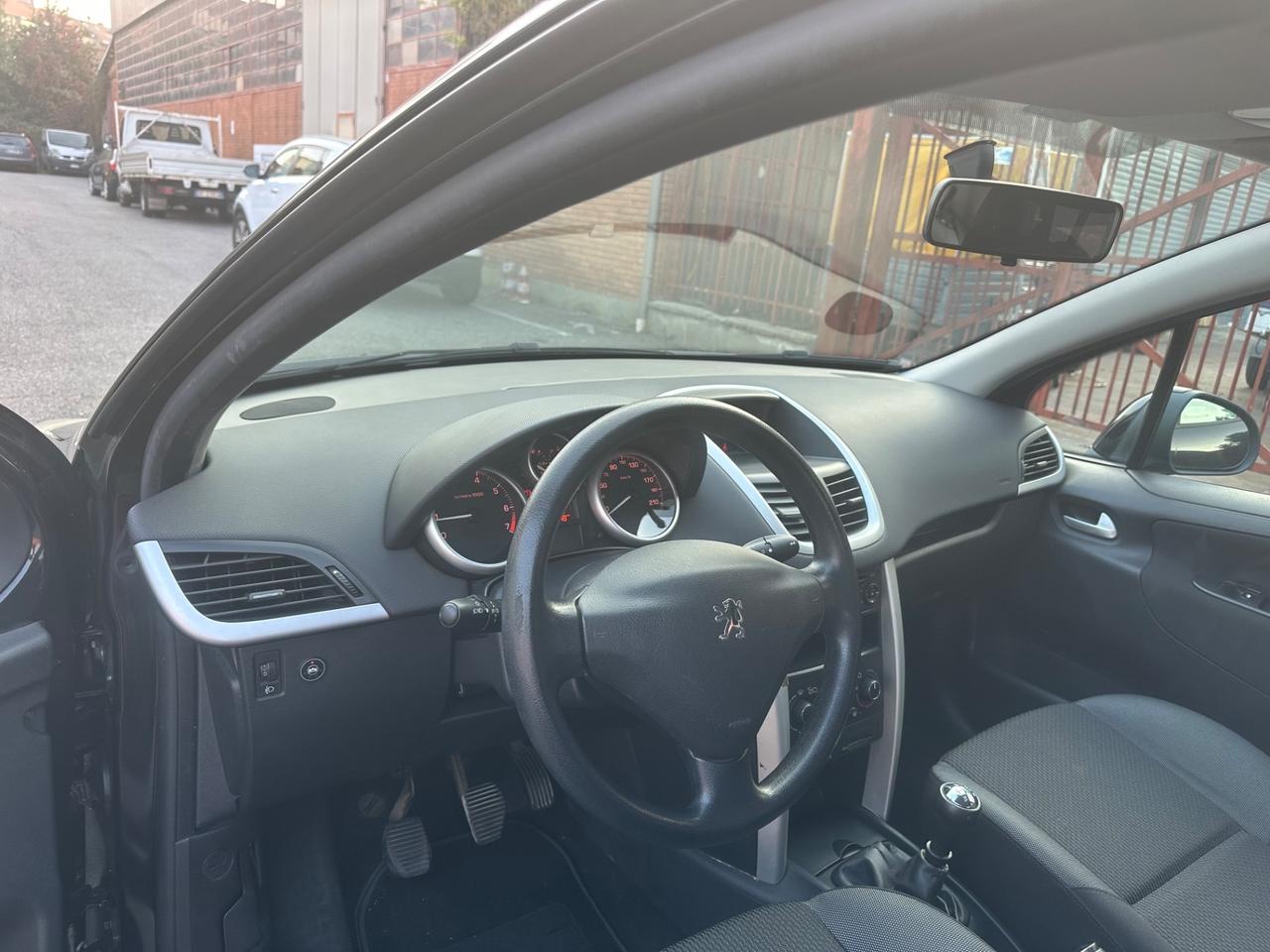 Peugeot 207 Plus 1.4 8V 75CV 5p. ECO GPL fino 2033