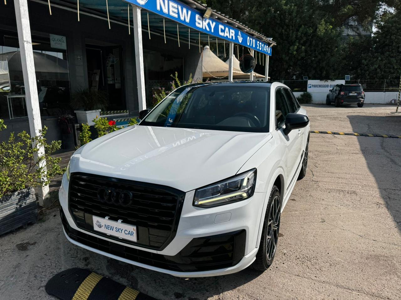 Audi Q2 30 TDI S tronic Identity Black