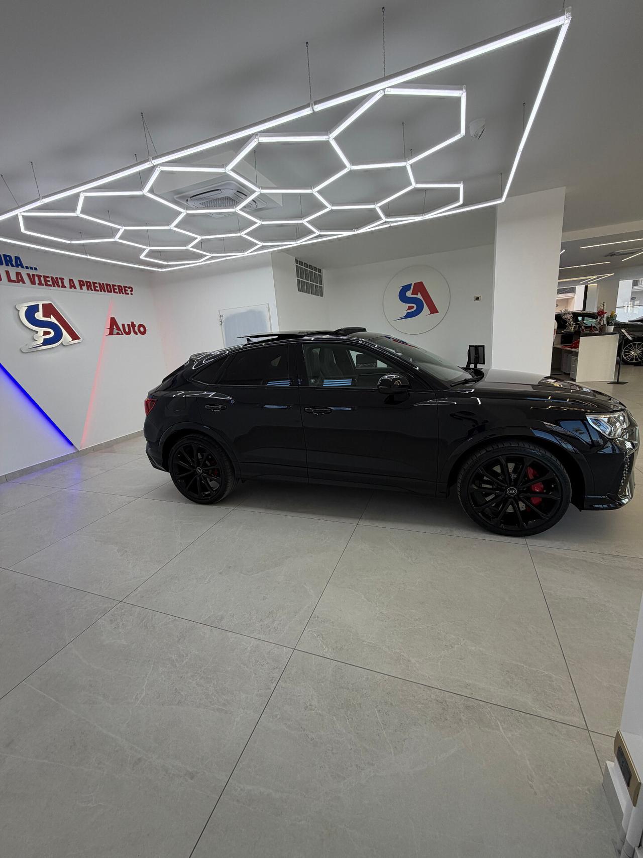 Audi RS Q3 versione unica