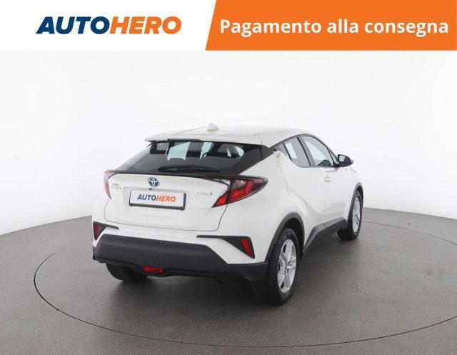 TOYOTA C-HR 1.8 Hybrid E-CVT Business