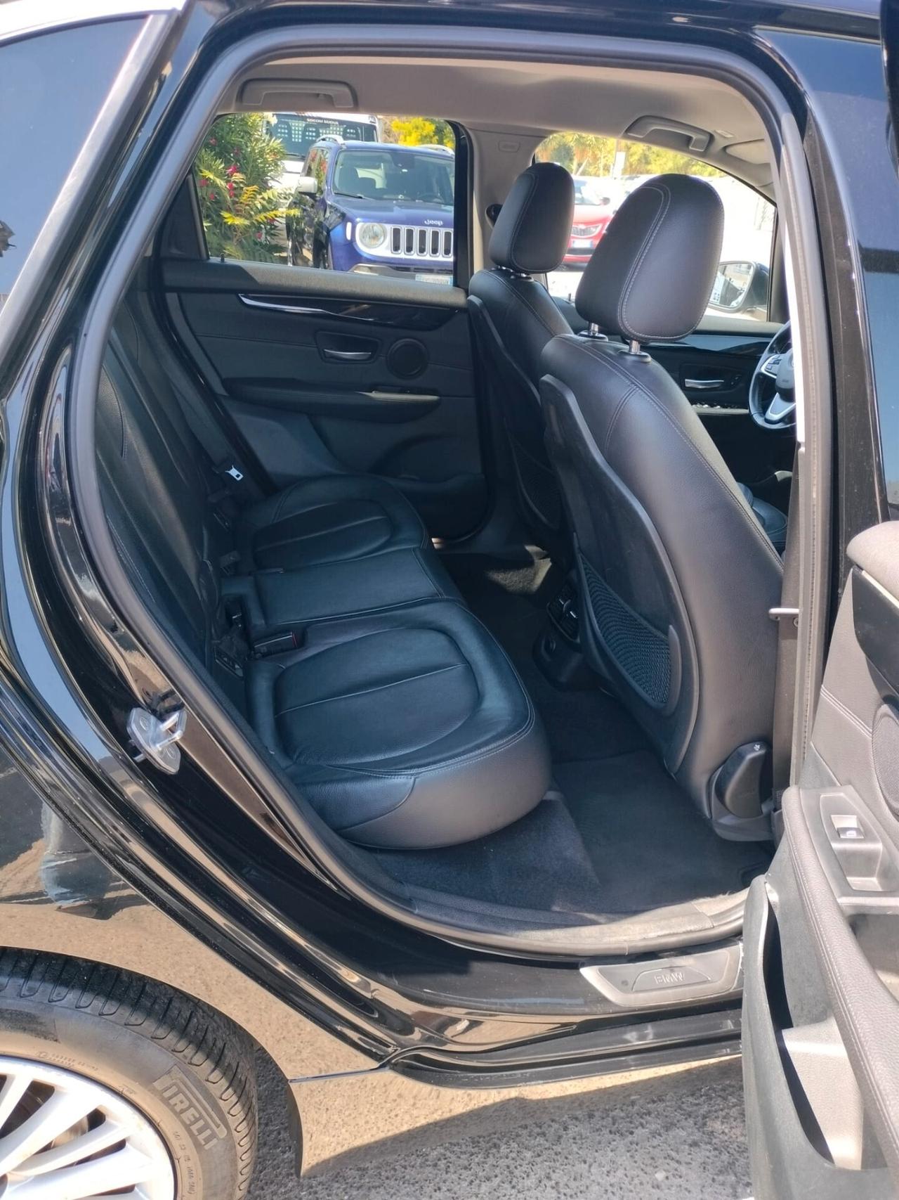 Bmw 216 216d Active Tourer Luxury