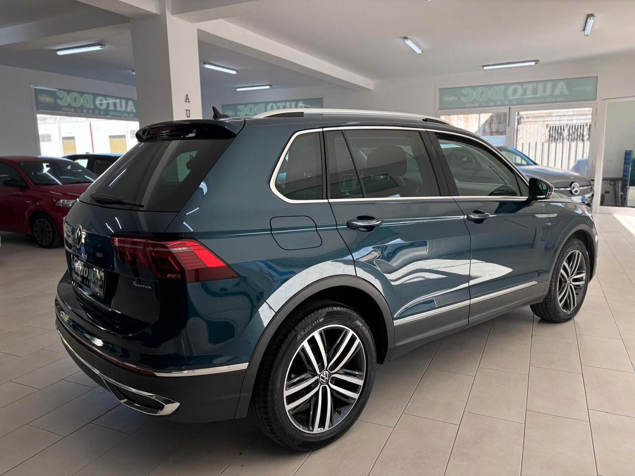 Volkswagen Tiguan 2.0 TDI 150 CV SCR DSG R-Line