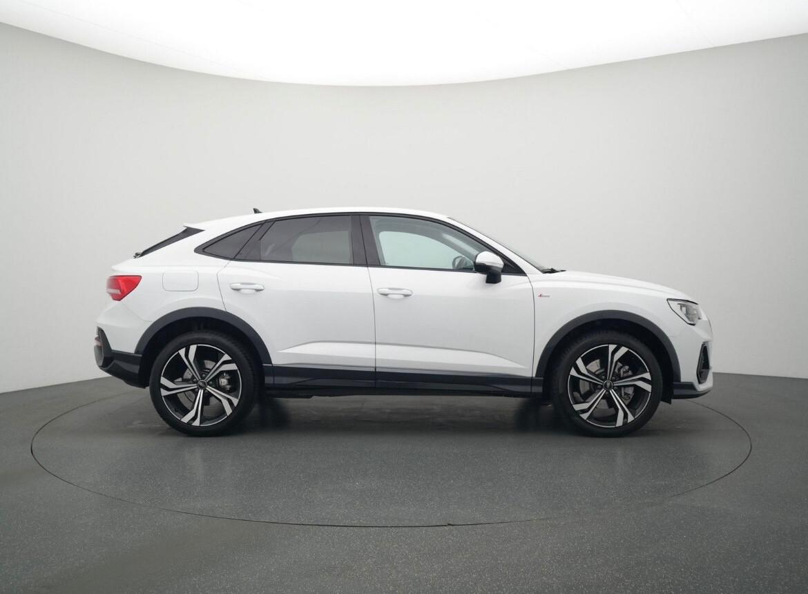 Audi Q3 Sportback e S line 28KM/1 LITRO IVA COMPRESA