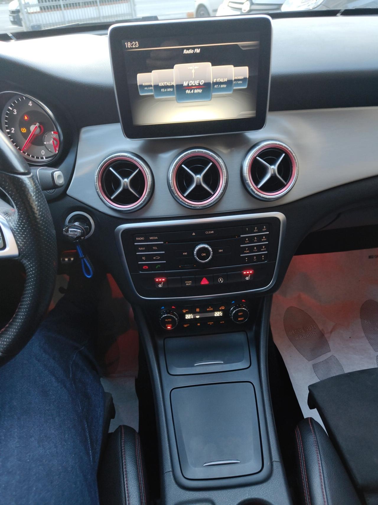 Mercedes-benz CLA 220 d 4Matic Automatic Premium