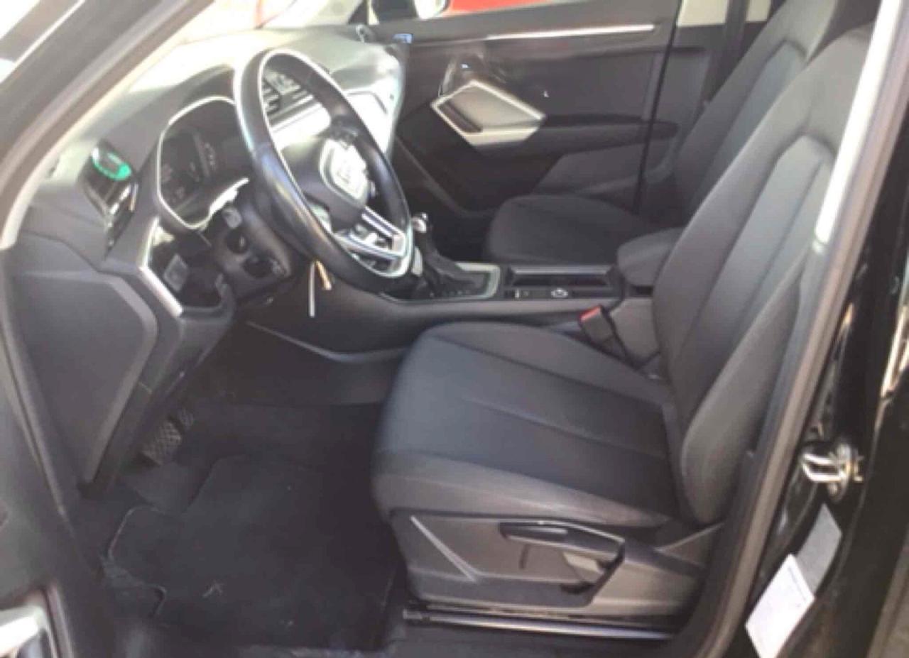 AUDI Q3 35 TDI S TRONIC BUSINESS