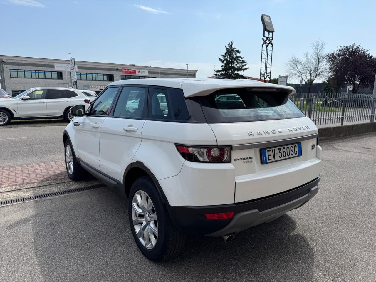 Range Rover Evoque 2.2 TD4 5p. Dynamic