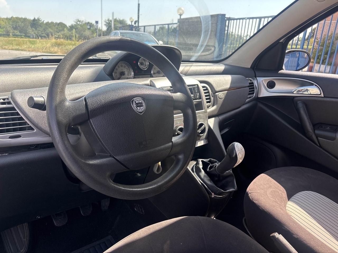 LANCIA YPSILON 1.3 Multijet