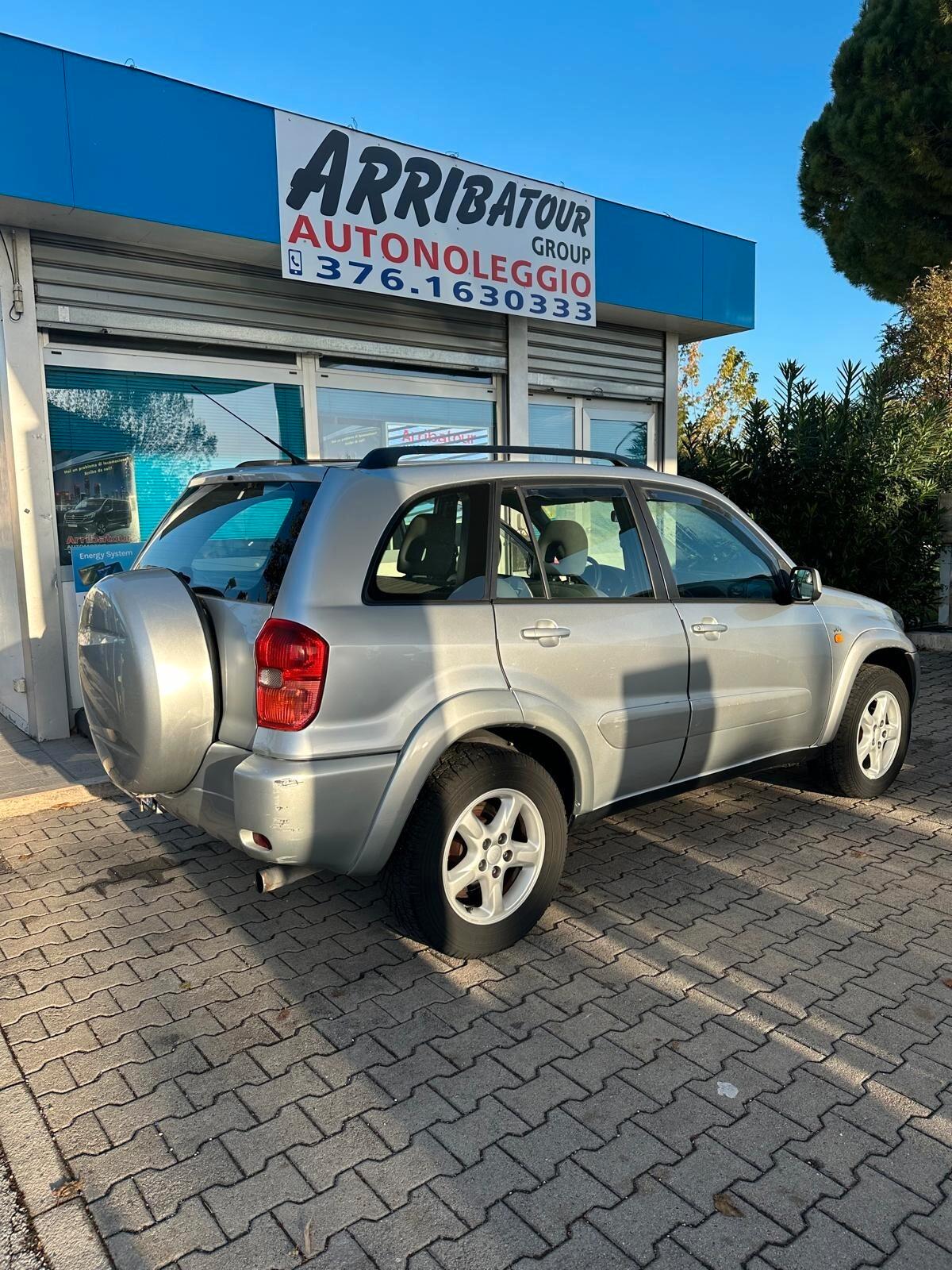 Toyota RAV 4 RAV4 2.0 Tdi D-4D cat 5 porte Sol