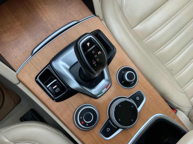 ALFA ROMEO Stelvio 2.2 Turbodiesel 160 CV AT8 RWD Super