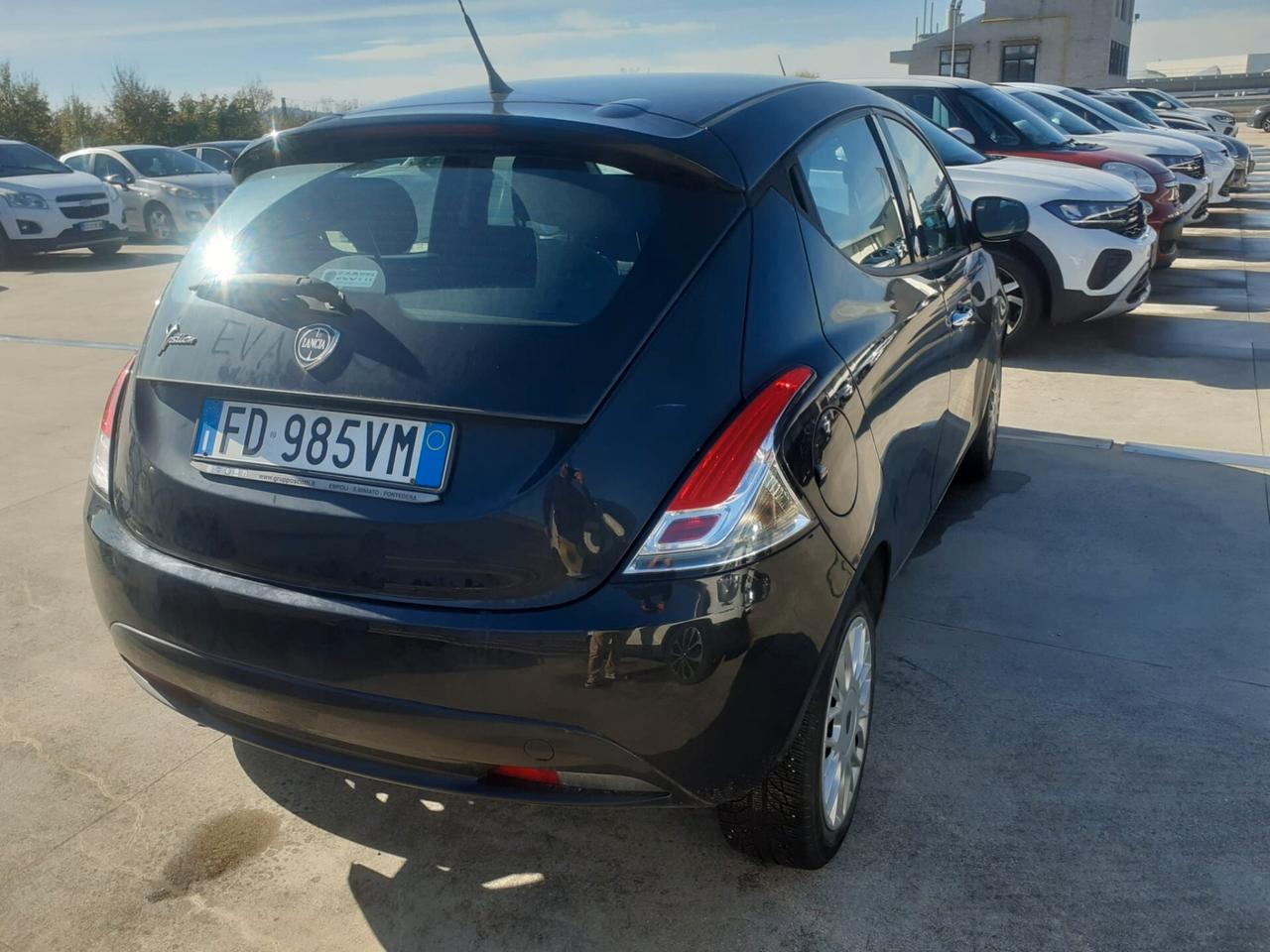 Lancia Ypsilon 1.2 69 CV GPL Gold - 2016