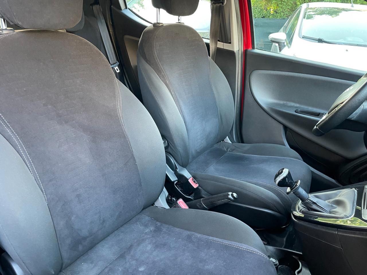 Lancia Ypsilon 1.2 69 CV 5 porte GPL Ecochic Gold