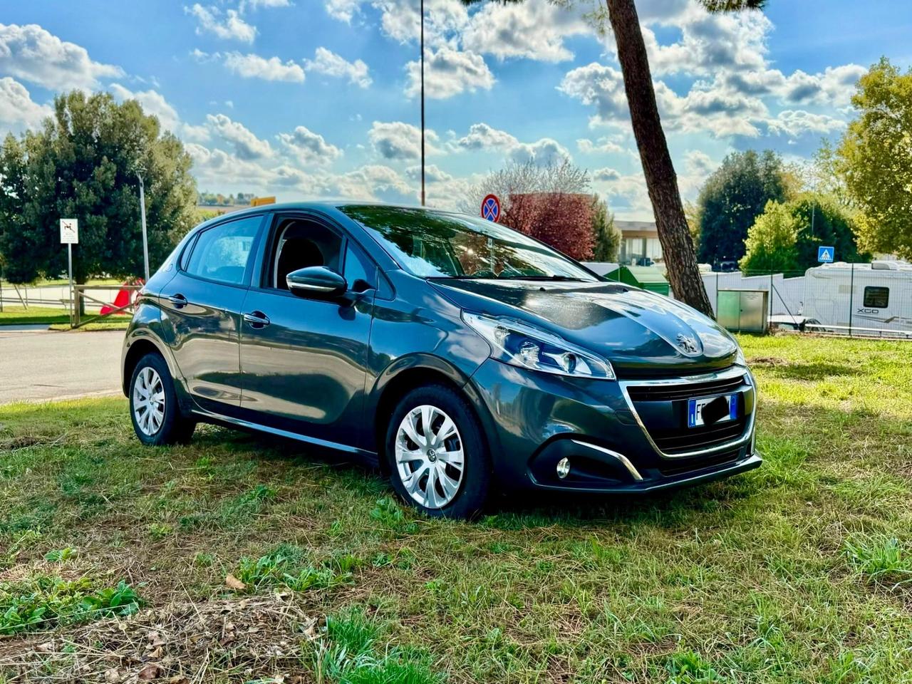 Peugeot 208 5porte 1.2 GPL benzina EURO6B