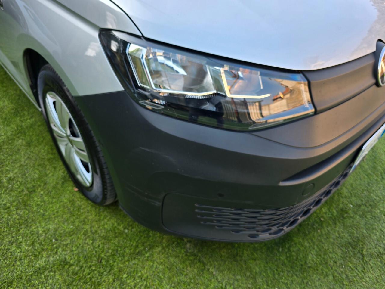 VW Caddy maxi 2.0 TDI 102CV 5POSTI AUTOVETTURA-2022