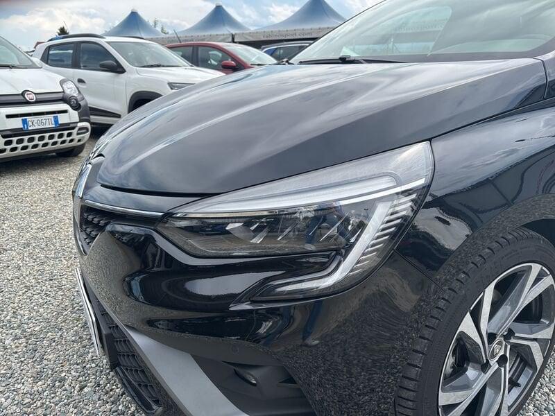 Renault Clio Hybrid E-Tech 140 CV 5 porte R.S. Line