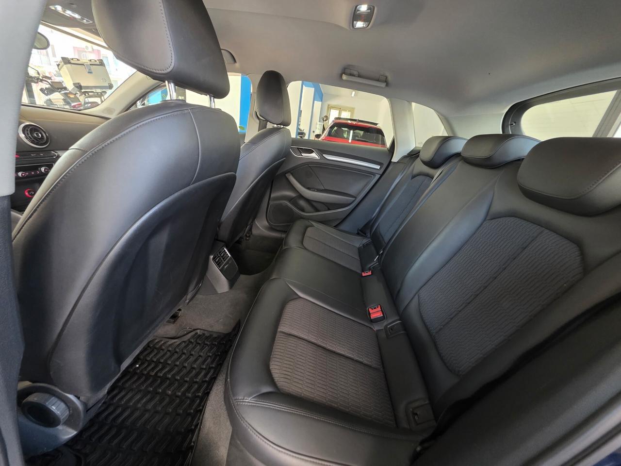 Audi A3 1.6 TDI clean diesel Ambition