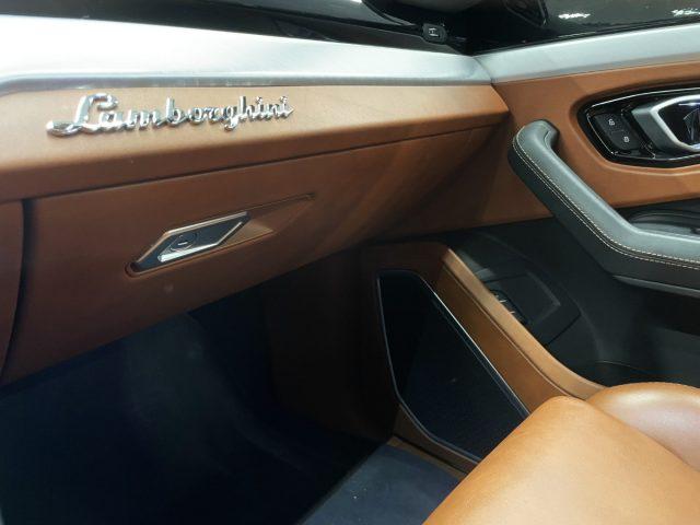 LAMBORGHINI Urus 4.0 650 CV TETTO ( TAGLIANDI LAMBORGHINI )