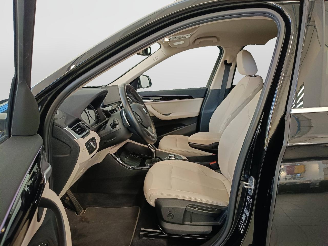 BMW X1 F48 2019 - X1 xdrive18d xLine Plus auto