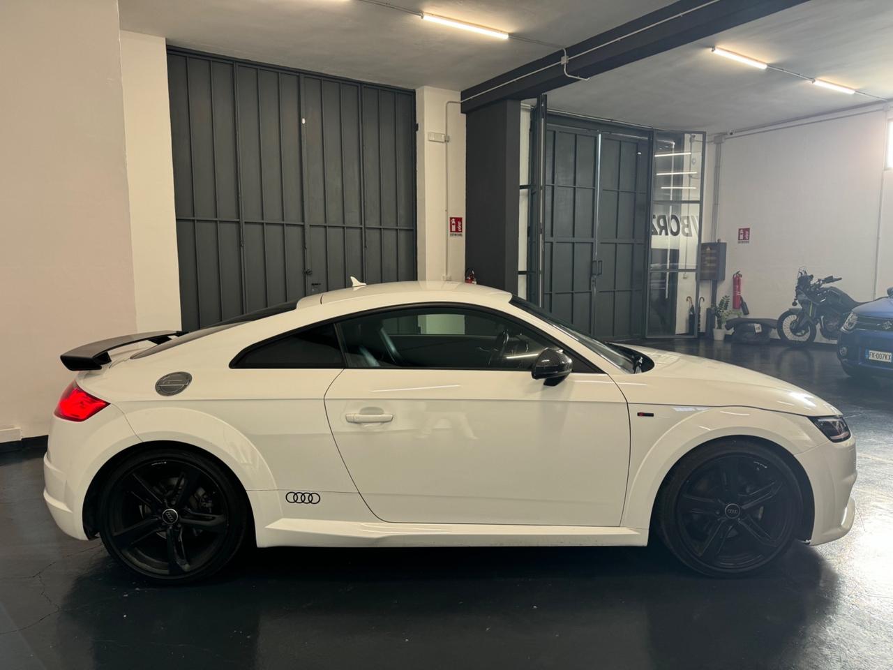 Audi TT Coupé 2.0 TFSI quattro S tronic line