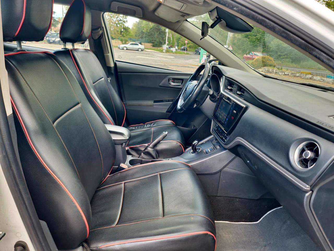 Toyota Auris Touring Sports 1.8 Hybrid Lounge 2018-E6B Automatico NEO