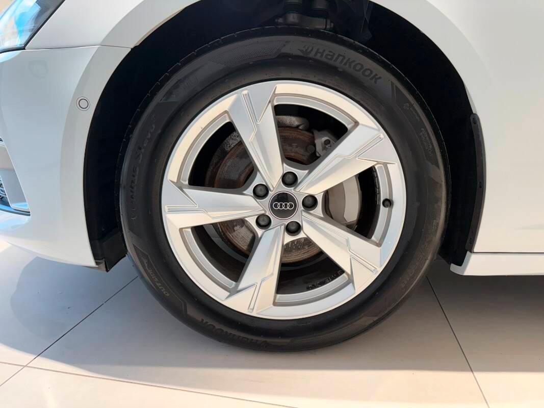 Audi A6 Avant 40 2.0 tdi mhev Business s-tronic