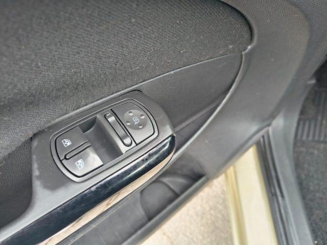 OPEL Corsa 1.3 CDTI COSMO