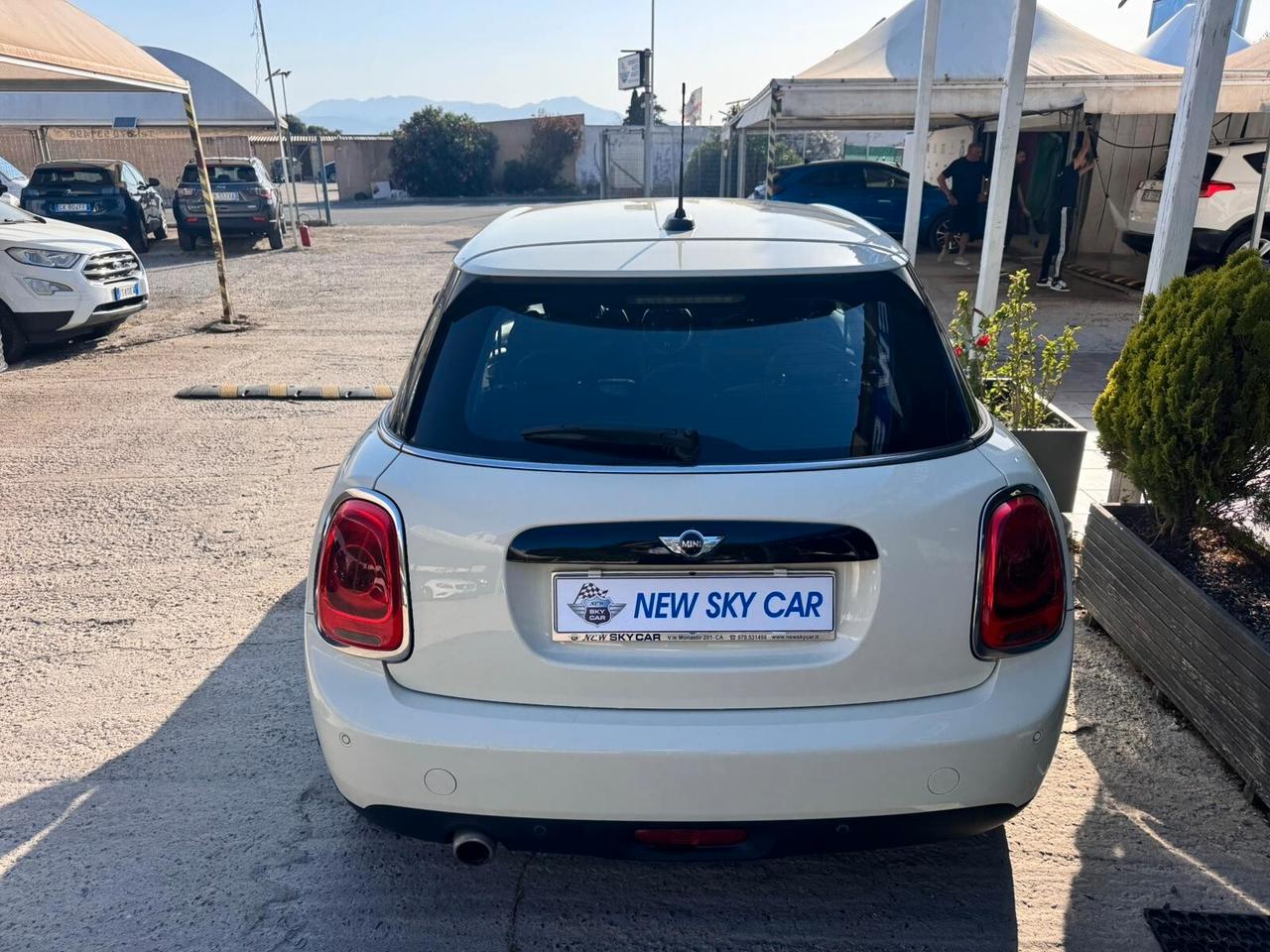 Mini 1.5 Cooper D Business 5p.