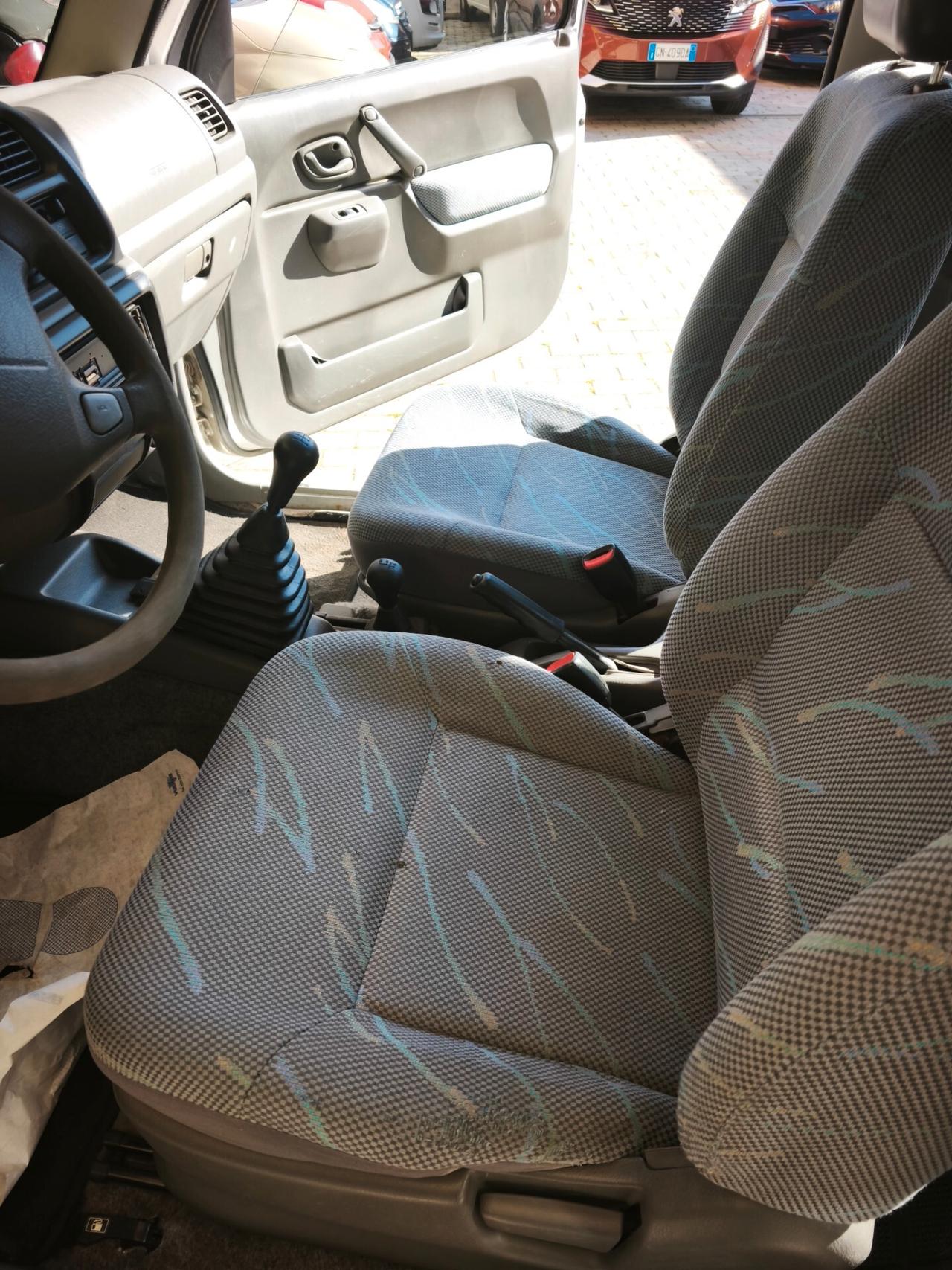 Suzuki Jimny 1.3i 16V cat JX